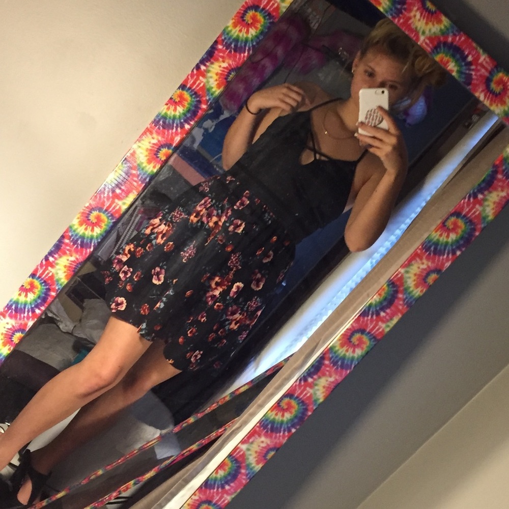 Cute dress